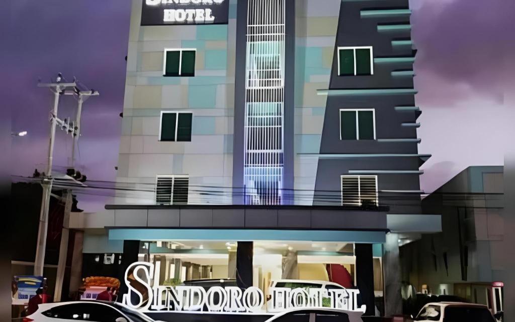 Sindoro Hotel Cilacap By Conary Esterno foto
