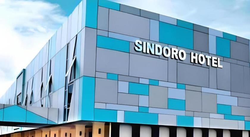 Sindoro Hotel Cilacap By Conary Esterno foto