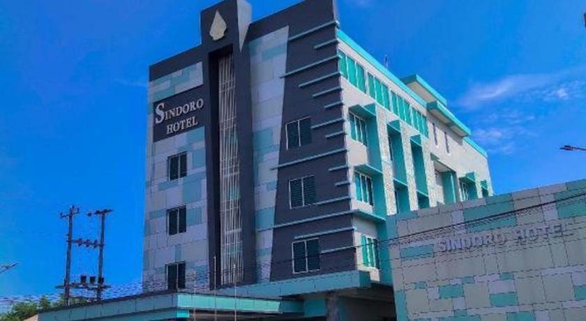 Sindoro Hotel Cilacap By Conary Esterno foto